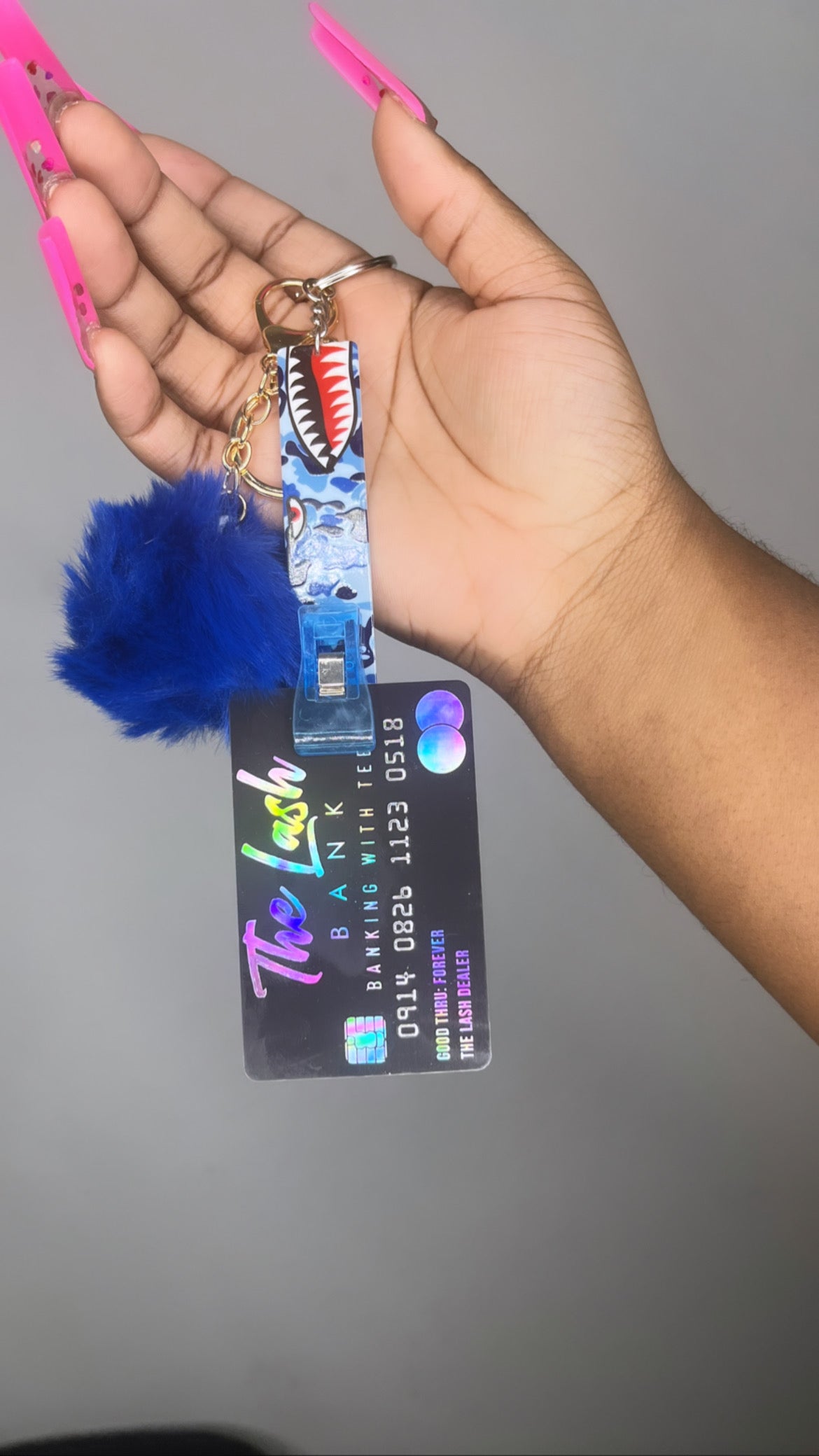 Card Grabber W| Pom Pom Ball